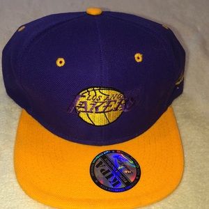 New! Los Angeles Lakers Hat